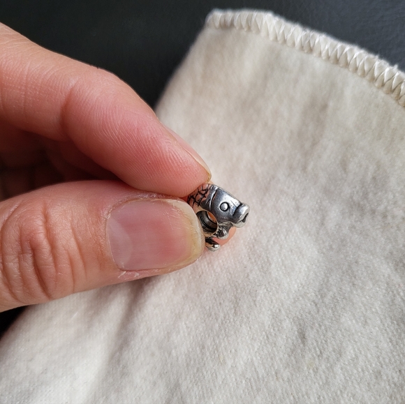 Kay Jewelers Michael Anthony Charmed Memories 'Fish' Sterling silver Charm - Picture 3 of 6